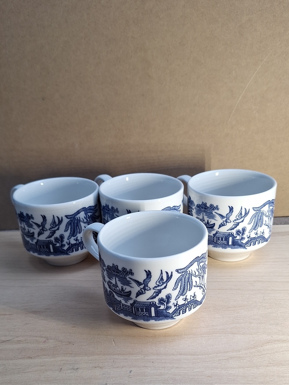 Vintage Churchill Blue Willow Coffee/Tea Cup Made In England Set Of 4